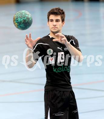 Handball Bundesliga. HC Kelag Kaernten gegen SC Ferlach. Thomas Wulz(HCK). Viktring, am 24.3.2012.
Foto: Kuess
---
pressefotos, pressefotografie, kuess, qs, qspictures, sport, bild, bilder, bilddatenbank