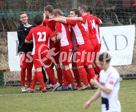 Fussball Regionalliga. SAK gegen Leoben. Trojubel Leoben. Klagenfurt, 24.3.2012.
Foto: Kuess
---
pressefotos, pressefotografie, kuess, qs, qspictures, sport, bild, bilder, bilddatenbank