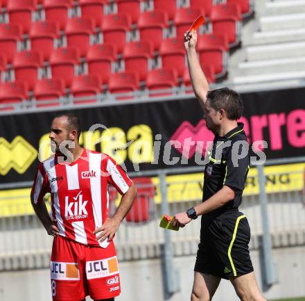 Fussball Regionalliga. SK Austria Klagenfurt gegen GAK. Rote Karte fuer Reoven Oved (GAK). Klagenfurt, 25.3.2012
Foto: Kuess

---
pressefotos, pressefotografie, kuess, qs, qspictures, sport, bild, bilder, bilddatenbank