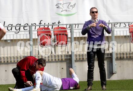 Fussball Regionalliga. SK Austria Klagenfurt gegen GAK. Christoph Mattes, Trainer Dietmar Thuller (Austira Klagenfurt). Klagenfurt, 25.3.2012
Foto: Kuess

---
pressefotos, pressefotografie, kuess, qs, qspictures, sport, bild, bilder, bilddatenbank