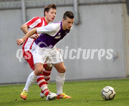 Fussball Regionalliga. SK Austria Klagenfurt gegen GAK. Sandro Gotal,  (Austira Klagenfurt), Christian Schilling (GAK). Klagenfurt, 25.3.2012
Foto: Kuess

---
pressefotos, pressefotografie, kuess, qs, qspictures, sport, bild, bilder, bilddatenbank