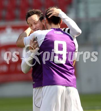 Fussball Regionalliga. SK Austria Klagenfurt gegen GAK. Torjubel Matthias Dollinger, Marco Reich (Austira Klagenfurt). Klagenfurt, 25.3.2012
Foto: Kuess

---
pressefotos, pressefotografie, kuess, qs, qspictures, sport, bild, bilder, bilddatenbank