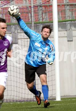 Fussball Regionalliga. SK Austria Klagenfurt gegen GAK. Alexander Schenk (Austira Klagenfurt). Klagenfurt, 25.3.2012
Foto: Kuess

---
pressefotos, pressefotografie, kuess, qs, qspictures, sport, bild, bilder, bilddatenbank