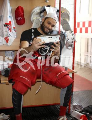 EBEL. Eishockey Bundesliga. Andy Chiodo (KAC). Klagenfurt, am 24.3.2012.
Foto: Kuess
---
pressefotos, pressefotografie, kuess, qs, qspictures, sport, bild, bilder, bilddatenbank