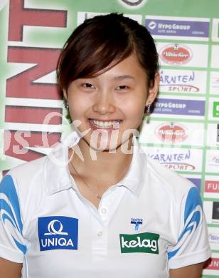 Badminton Bundesliga. ASKOE Kelag Kaernten. Qi Xuefei. Klagenfurt, 26.3.2012.
Foto: Kuess
---
pressefotos, pressefotografie, kuess, qs, qspictures, sport, bild, bilder, bilddatenbank