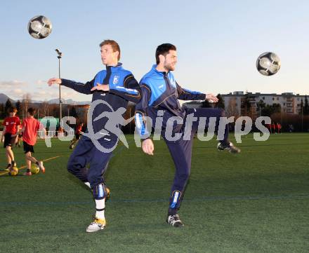 Fussball. Unterliga Ost. Welzenegg. Nico Hrstic, Stephan Buergler. Klagenfurt, 13.3.2012.
Foto: Kuess
---
pressefotos, pressefotografie, kuess, qs, qspictures, sport, bild, bilder, bilddatenbank