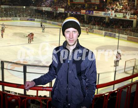 EBEL. Eishockey Bundesliga. KAC gegen EHC LIWEST Black Wings Linz. Martin Koch. Klagenfurt, am 29.3.2012.
Foto: Kuess

---
pressefotos, pressefotografie, kuess, qs, qspictures, sport, bild, bilder, bilddatenbank