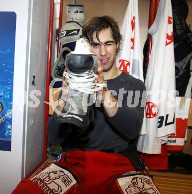 EBEL. Eishockey Bundesliga. KAC. Martin Schumnig. Klagenfurt, 21.3.2012.
Foto: Kuess
---
pressefotos, pressefotografie, kuess, qs, qspictures, sport, bild, bilder, bilddatenbank