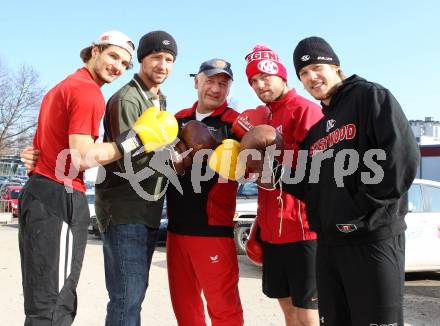 Eishockey. KAC. Herburger Raphael, Reichel Johannes, Joe Tiger Pachler, Scofield Tyler, Lammers John. Klagenfurt, 7.3.2012.
Foto: kuess
---
pressefotos, pressefotografie, kuess, qs, qspictures, sport, bild, bilder, bilddatenbank