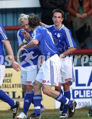 Fussball. Regionalliga. Treibach gegen Feldkirchen SV. Torjubel Alexander Lessnigg (Treibach), (Feldkirchen). Treibach, 30.3.2012.
Foto: Kuess
---
pressefotos, pressefotografie, kuess, qs, qspictures, sport, bild, bilder, bilddatenbank