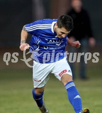 Fussball. Regionalliga. Treibach gegen Feldkirchen SV. Svetlozar Angelov Yosifov (Treibach). Treibach, 30.3.2012.
Foto: Kuess
---
pressefotos, pressefotografie, kuess, qs, qspictures, sport, bild, bilder, bilddatenbank