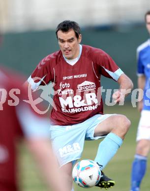 Fussball. Regionalliga. Treibach gegen Feldkirchen SV. Micheu Robert(Feldkirchen). Treibach, 30.3.2012.
Foto: Kuess
---
pressefotos, pressefotografie, kuess, qs, qspictures, sport, bild, bilder, bilddatenbank