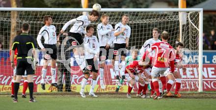 Fussball. Erste Liga.  WAC/St. Andrae gegen SKN St. Poelten. Freistoss fuer St. Poelten. Wolfsberg, 2.4.2012. 
Foto: Kuess

---
pressefotos, pressefotografie, kuess, qs, qspictures, sport, bild, bilder, bilddatenbank