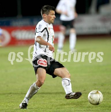 Fussball. Erste Liga.  WAC/St. Andrae gegen SKN St. Poelten. Markus Kreuz (WAC). Wolfsberg, 2.4.2012. 
Foto: Kuess

---
pressefotos, pressefotografie, kuess, qs, qspictures, sport, bild, bilder, bilddatenbank