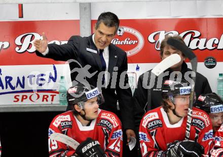 Eishockey Laenderspiel. Oesterreich gegen Weissrussland. Trainer Many Viveiros (Oesterreich). Klagenfurt, am 6.4.2012.
Foto: Kuess

---
pressefotos, pressefotografie, kuess, qs, qspictures, sport, bild, bilder, bilddatenbank