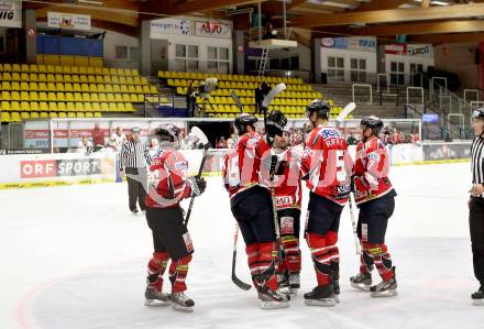 Eishockey Laenderspiel. Oesterreich gegen Weissrussland. Torjubel Oesterreich. Klagenfurt, am 6.4.2012.
Foto: Kuess

---
pressefotos, pressefotografie, kuess, qs, qspictures, sport, bild, bilder, bilddatenbank