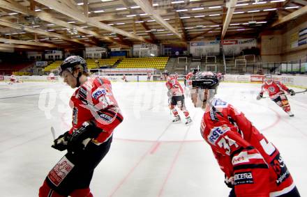 Eishockey Laenderspiel. Oesterreich gege Weissrussland. Leere Eishalle. Villach, 6.4.2012.
Foto: kuess
---
pressefotos, pressefotografie, kuess, qs, qspictures, sport, bild, bilder, bilddatenbank
