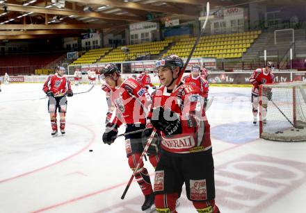 Eishockey Laenderspiel. Oesterreich gege Weissrussland. Leere Eishalle. Villach, 6.4.2012.
Foto: kuess
---
pressefotos, pressefotografie, kuess, qs, qspictures, sport, bild, bilder, bilddatenbank