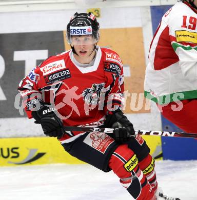 Eishockey Laenderspiel. Oesterreich gegen Weissrussland. Patrick Obrist (Oesterreich). Klagenfurt, am 6.4.2012.
Foto: Kuess

---
pressefotos, pressefotografie, kuess, qs, qspictures, sport, bild, bilder, bilddatenbank