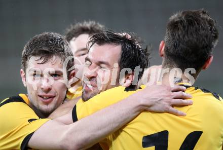 Fussball Regionalliga. SK Austria Klagenfurt gegen FC Gratkorn. Torjubel Gratkorn.  Klagenfurt, 13.4.2012
Foto: Kuess

---
pressefotos, pressefotografie, kuess, qs, qspictures, sport, bild, bilder, bilddatenbank