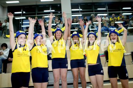 Volleyball. MEVZA. SK Aich/Dob gegen Hypo Tirol Volleyballteam. Fans Bleiburg, am 12.4.2012.
Foto: Kuess 


---
pressefotos, pressefotografie, kuess, qs, qspictures, sport, bild, bilder, bilddatenbank