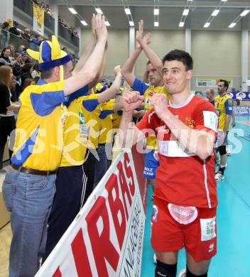 Volleyball. MEVZA. SK Aich/Dob gegen Hypo Tirol Volleyballteam. Jubel Jure Ivartnik (Aich/Dob). Bleiburg, am 12.4.2012.
Foto: Kuess 


---
pressefotos, pressefotografie, kuess, qs, qspictures, sport, bild, bilder, bilddatenbank