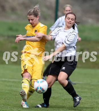 Fussball. OEFB Frauenliga. FC St. Veit Kaernten Frauen gegen ASV Simacek Spratzern. Jasmina Skalic (St. Veit), Maria Zubkova (Spratzern). Glanegg, am 15.4.2012.
Foto: Kuess
---
pressefotos, pressefotografie, kuess, qs, qspictures, sport, bild, bilder, bilddatenbank