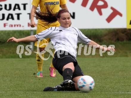 Fussball. OEFB Frauenliga. FC St. Veit Kaernten Frauen gegen ASV Simacek Spratzern. Jasmina Skalic (St. Veit). Glanegg, am 15.4.2012.
Foto: Kuess
---
pressefotos, pressefotografie, kuess, qs, qspictures, sport, bild, bilder, bilddatenbank