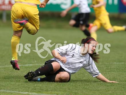 Fussball. OEFB Frauenliga. FC St. Veit Kaernten Frauen gegen ASV Simacek Spratzern. Jasmina Skalic (St. Veit). Glanegg, am 15.4.2012.
Foto: Kuess
---
pressefotos, pressefotografie, kuess, qs, qspictures, sport, bild, bilder, bilddatenbank