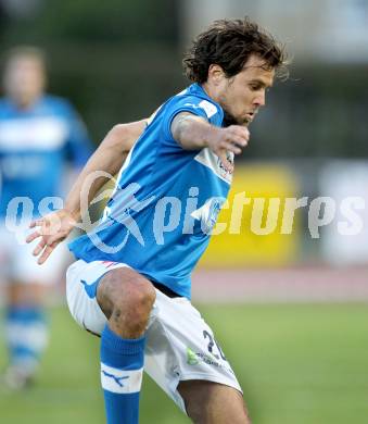 Fussball Regionalliga. VSV gegen DSV Leoben. Michael Kirisits (VSV). Villach, 20.4.2012.
Foto: Kuess
---
pressefotos, pressefotografie, kuess, qs, qspictures, sport, bild, bilder, bilddatenbank