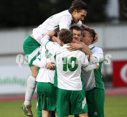 Fussball Regionalliga. VSV gegen DSV Leoben. Torjubel Leoben. Villach, 20.4.2012.
Fotos: Kuess
---
pressefotos, pressefotografie, kuess, qs, qspictures, sport, bild, bilder, bilddatenbank