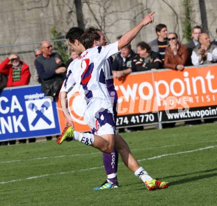 Fussball Regionalliga. SAK gegen SK Austria Klagenfurt. Torjubel Kropiunik Marjan (SAK).  Klagenfurt, 21.4.2012
Foto: Kuess

---
pressefotos, pressefotografie, kuess, qs, qspictures, sport, bild, bilder, bilddatenbank