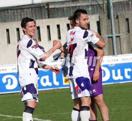 Fussball Regionalliga. SAK gegen SK Austria Klagenfurt. Torjubel Aleksic Darjan, Veliu Murat (SAK), Reich Marco (Austria Klagenfurt).  Klagenfurt, 21.4.2012
Foto: Kuess

---
pressefotos, pressefotografie, kuess, qs, qspictures, sport, bild, bilder, bilddatenbank