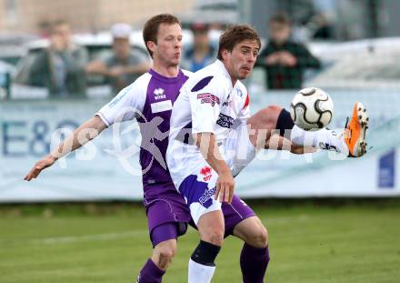 Fussball Regionalliga. SAK gegen SK Austria Klagenfurt. Grega Triplat,  (SAK), Patrick Radinger (Austria Klagenfurt).  Klagenfurt, 21.4.2012
Foto: Kuess

---
pressefotos, pressefotografie, kuess, qs, qspictures, sport, bild, bilder, bilddatenbank