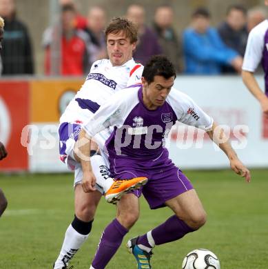 Fussball Regionalliga. SAK gegen SK Austria Klagenfurt. Grega Triplat,  (SAK), Almedin Hota (Austria Klagenfurt).  Klagenfurt, 21.4.2012
Foto: Kuess

---
pressefotos, pressefotografie, kuess, qs, qspictures, sport, bild, bilder, bilddatenbank