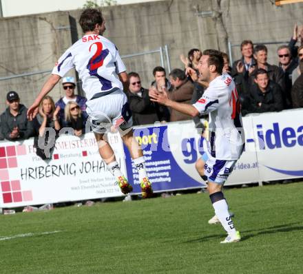 Fussball Regionalliga. SAK gegen SK Austria Klagenfurt. Torjubel Kropiunik Marjan, Oberrisser Florian (SAK).  Klagenfurt, 21.4.2012
Foto: Kuess

---
pressefotos, pressefotografie, kuess, qs, qspictures, sport, bild, bilder, bilddatenbank