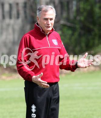 Fussball Regionalliga. SAK gegen SK Austria Klagenfurt. Co-Trainer Josef Thuller (Austria Klagenfurt).  Klagenfurt, 21.4.2012
Foto: Kuess

---
pressefotos, pressefotografie, kuess, qs, qspictures, sport, bild, bilder, bilddatenbank