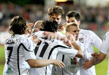 Fussball. Erste Liga.  WAC/St. Andrae gegen SCR Altach. Torjubel WAC. Wolfsberg, 27.4.2012. 
Foto: Kuess

---
pressefotos, pressefotografie, kuess, qs, qspictures, sport, bild, bilder, bilddatenbank