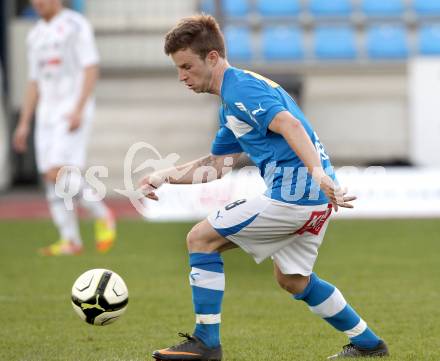 Fussball Regionalliga. VSV gegen Vorwaerts Steyr. Daniel Pirker (VSV). Villach, 28.4.2012.
Foto: Kuess
---
pressefotos, pressefotografie, kuess, qs, qspictures, sport, bild, bilder, bilddatenbank