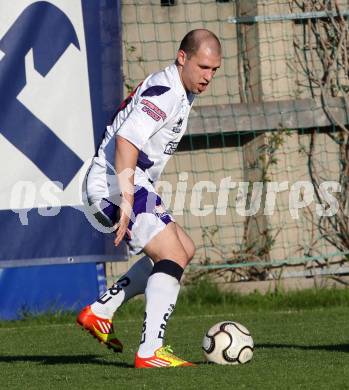 Fussball Regionalliga. SAK gegen FC Gratkorn. Christian Dlopst (SAK). Klagenfurt, 27.4.2012.
Foto: Kuess
---
pressefotos, pressefotografie, kuess, qs, qspictures, sport, bild, bilder, bilddatenbank