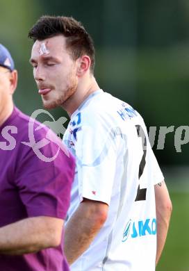 Fussball Regionalliga. VSV gegen Vorwaerts Steyr. Dejan Jeftenic (Steyr). Villach, 28.4.2012.
Foto: Kuess
---
pressefotos, pressefotografie, kuess, qs, qspictures, sport, bild, bilder, bilddatenbank