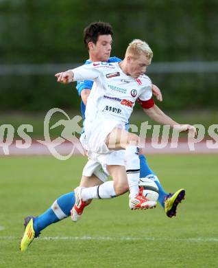 Fussball Regionalliga. VSV gegen Vorwaerts Steyr. Andreas Dlopst, (VSV), Manuel Schoenberger (Steyr). Villach, 28.4.2012.
Foto: Kuess
---
pressefotos, pressefotografie, kuess, qs, qspictures, sport, bild, bilder, bilddatenbank