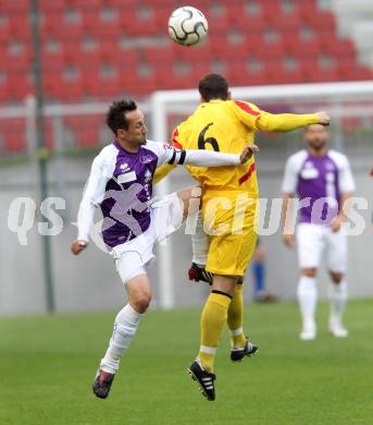 Fussball Regionalliga. SK Austria Klagenfurt gegen Kapfenberger SV Amateure. Matthias Dollinger, (Austria Klagenfurt), Thomas Schoenberger (Kapfenberger SV).  Klagenfurt, 4.5.2012
Foto: Kuess

---
pressefotos, pressefotografie, kuess, qs, qspictures, sport, bild, bilder, bilddatenbank