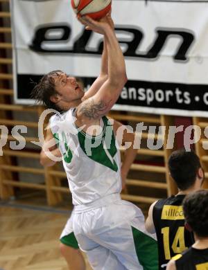 Basketball Kaerntner Liga. KOS Celovec gegen ABC Villach. Blaz Oberckal (KOS). Klagenfurt, am 4.5.2012.
Foto: Kuess
---
pressefotos, pressefotografie, kuess, qs, qspictures, sport, bild, bilder, bilddatenbank