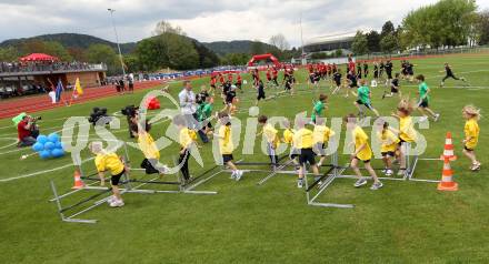 Leichtathletik. Eroeffnung Leopold Wagner Arena. Neue Leichtathletikanlage. Klagenfurt, am 5.5.2012.
Foto: Kuess
---
pressefotos, pressefotografie, kuess, qs, qspictures, sport, bild, bilder, bilddatenbank