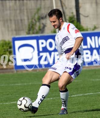 Fussball Regionalliga. SAK gegen Sturm Graz Amateure.  Murat Veliu (SAK). Klagenfurt, 4.5.2012.
Foto: Kuess
---
pressefotos, pressefotografie, kuess, qs, qspictures, sport, bild, bilder, bilddatenbank