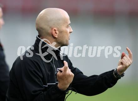 Fussball Regionalliga. SK Austria Klagenfurt gegen Kapfenberger SV Amateure. Co-Trainer Guenther Gorenzel (Austria Klagenfurt).  Klagenfurt, 4.5.2012
Foto: Kuess

---
pressefotos, pressefotografie, kuess, qs, qspictures, sport, bild, bilder, bilddatenbank