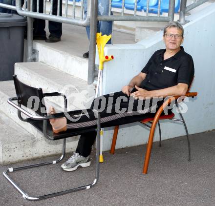 Fussball Regionalliga. VSV gegen SK Austria Klagenfurt. Trainer Guenther Kronsteiner (Austria Klagenfurt).  Villach, 11.5.2012
Foto: Kuess

---
pressefotos, pressefotografie, kuess, qs, qspictures, sport, bild, bilder, bilddatenbank