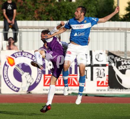 Fussball Regionalliga. VSV gegen SK Austria Klagenfurt. Christian Prawda,  (VSV), Matthias Dollinger (Austria Klagenfurt).  Villach, 11.5.2012
Foto: Kuess

---
pressefotos, pressefotografie, kuess, qs, qspictures, sport, bild, bilder, bilddatenbank