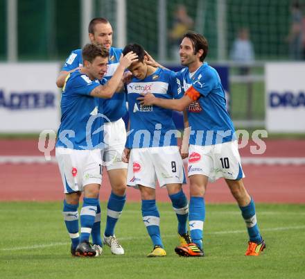 Fussball Regionalliga. VSV gegen SK Austria Klagenfurt. Torjubel Denis Curic, Udo Gasser, Daniel Pirker, Mario Ramusch (VSV).  Villach, 11.5.2012
Foto: Kuess

---
pressefotos, pressefotografie, kuess, qs, qspictures, sport, bild, bilder, bilddatenbank